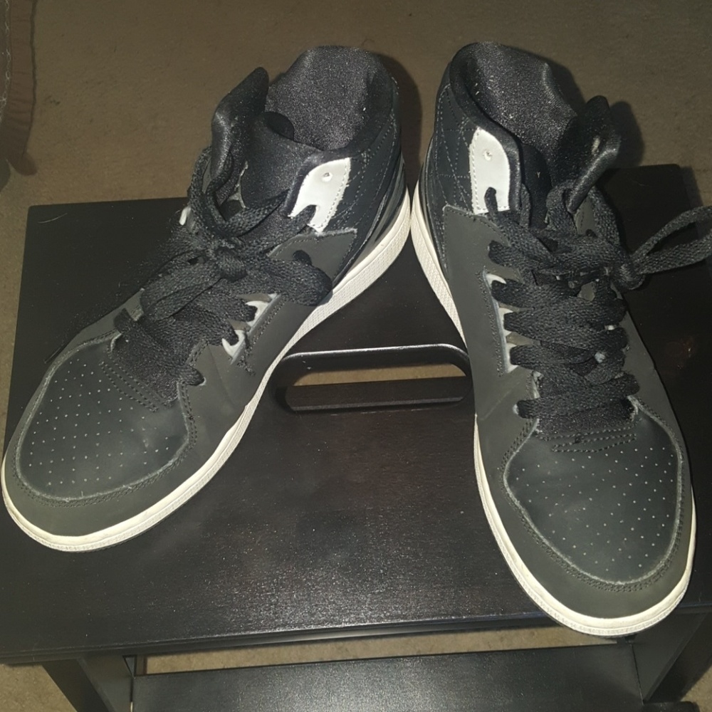 Nike Air Jordan (Boys)